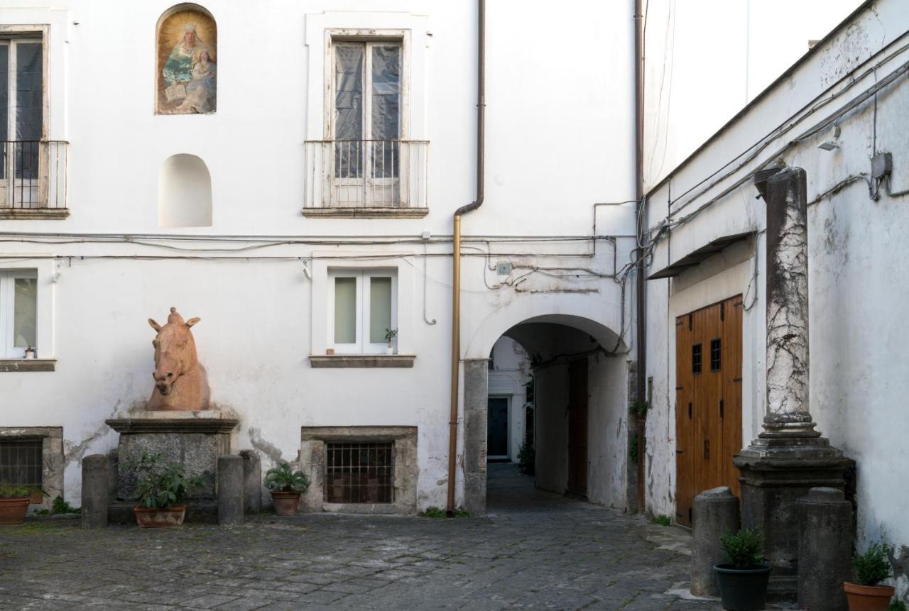 & Luxury Palazzo Diomede Carafa * Napels